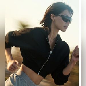 Alo Sweet Escape Zip Up Hoodi- Like New